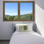 וילה Roger Estate