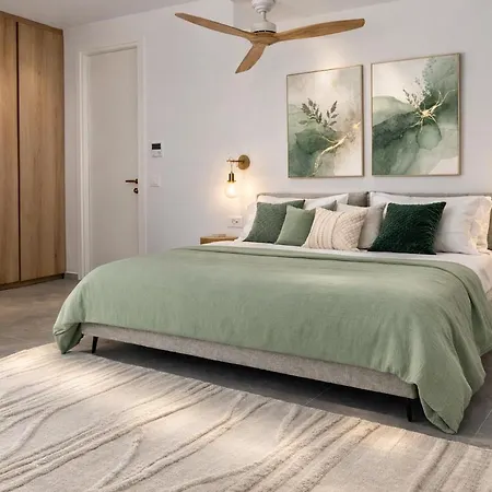 Roger Estate Kassiopi
